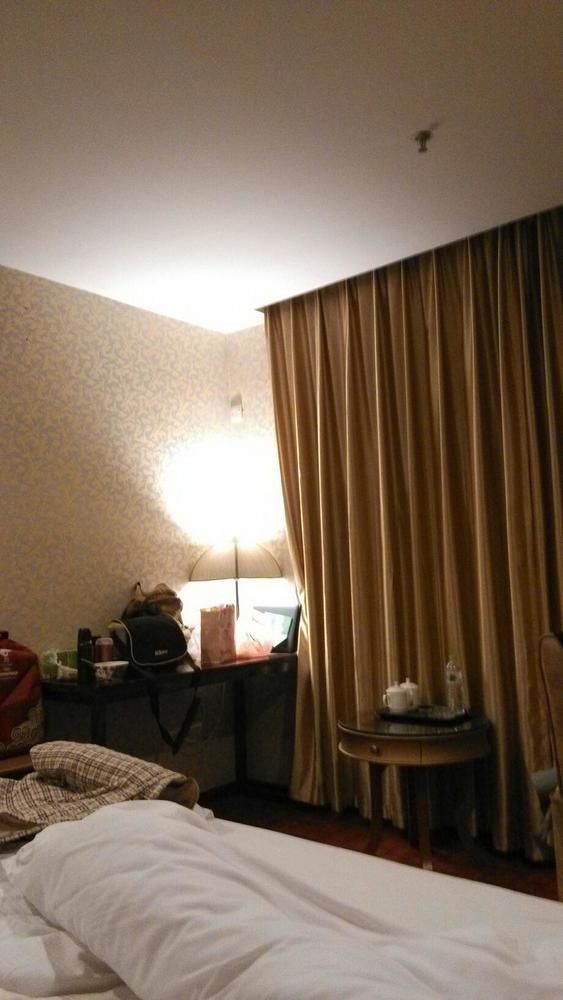 Shanshui Fashion Hotel Paifang Park Zhaoqing Eksteriør billede